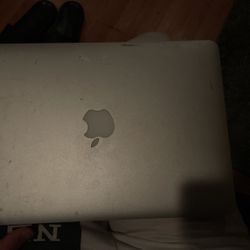 Mac Book