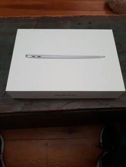 Apple MacBook Air M1