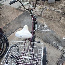 TROSCIKL 3WHEEL 20INCH SINGL WORK PERFECT EVERYTHING IS GOOD CONDITION  Folding 