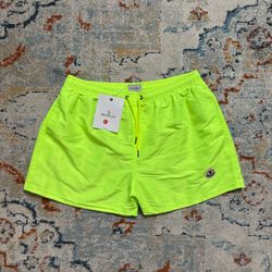 Moncler men’s Shorts size L/XL