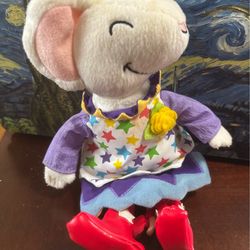 Lillys Big Day Mouse 2006 Plush Stuffed Animal Doll Red Boots Skirt Crown 9"