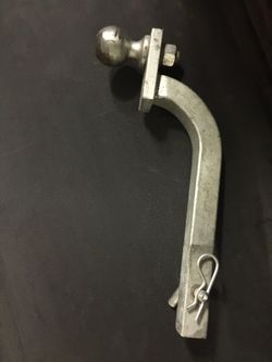 1 1/4 solid hitch reciever