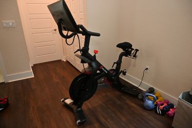 Peloton Bike