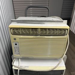 Frigidaire 8,000 BTU Air Conditioner 