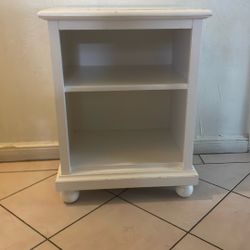 White Furniture 