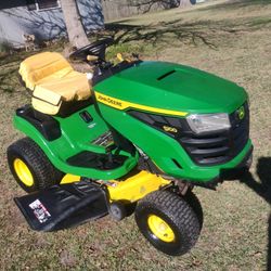 Like new 42"Cut John Deere S100 runs cuts great with no issues 850 cash firm read full post