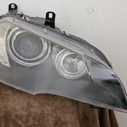 2007.2008.2009 2010 Bmw X5 Xenon Hid Headlights