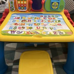 VTech Activity Desk