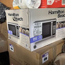 Brand new never used Hamilton beach microwave in box