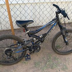20" Hyper Shocker Bike (Black, Shocker Bike