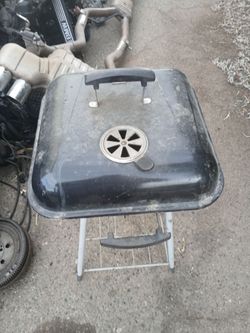 Charcoal grill