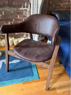 Leather and wood accent chair