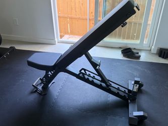 REP Nighthawk Adjustable Weight Bench – Excellent Condition