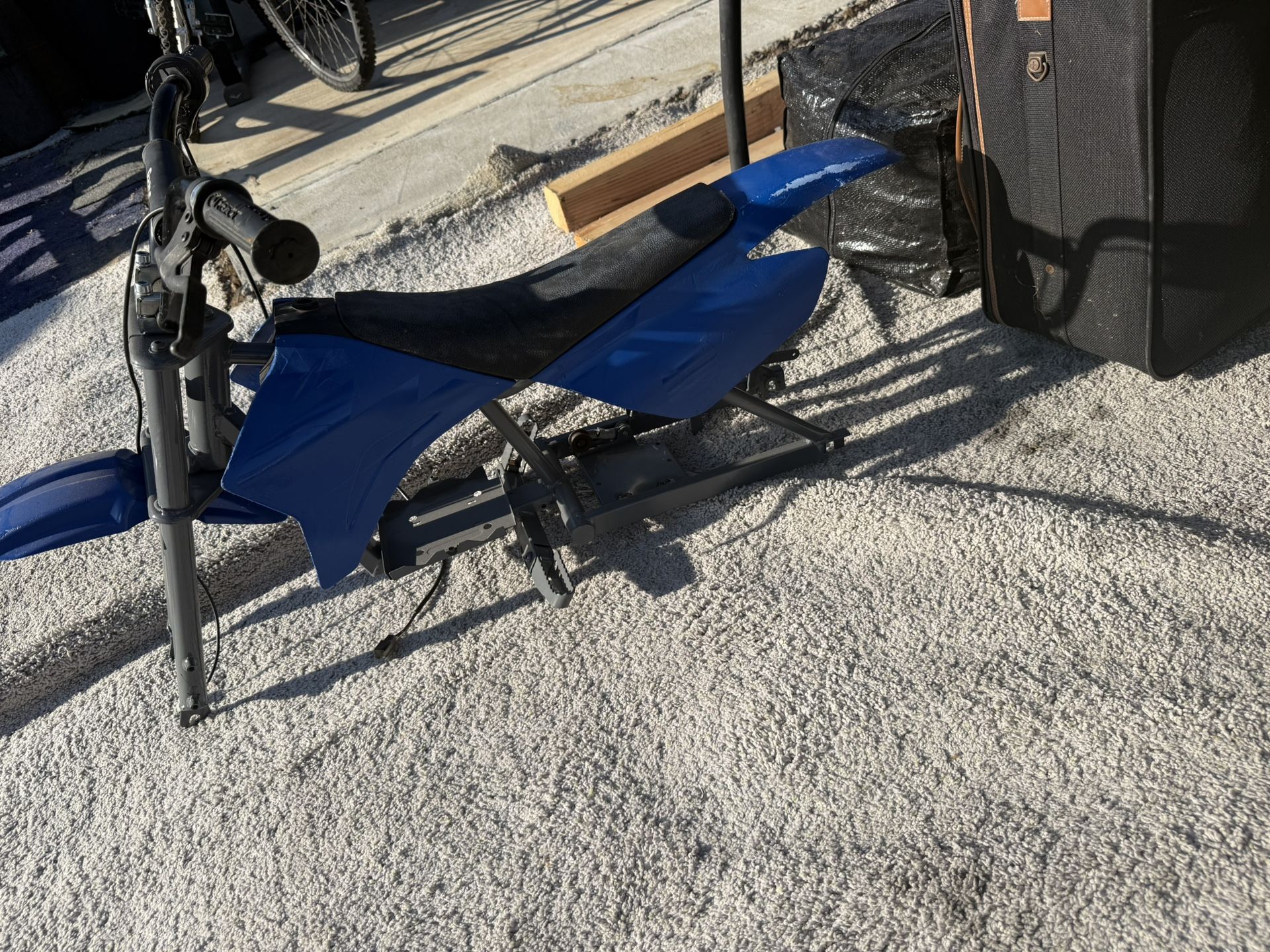 Razor E, bike frame and random electric parts