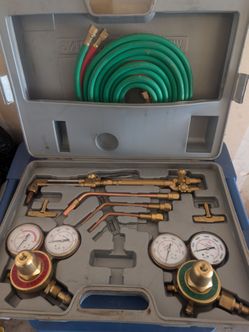 Metal cutting torch attachments