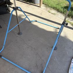 horizontal bar
