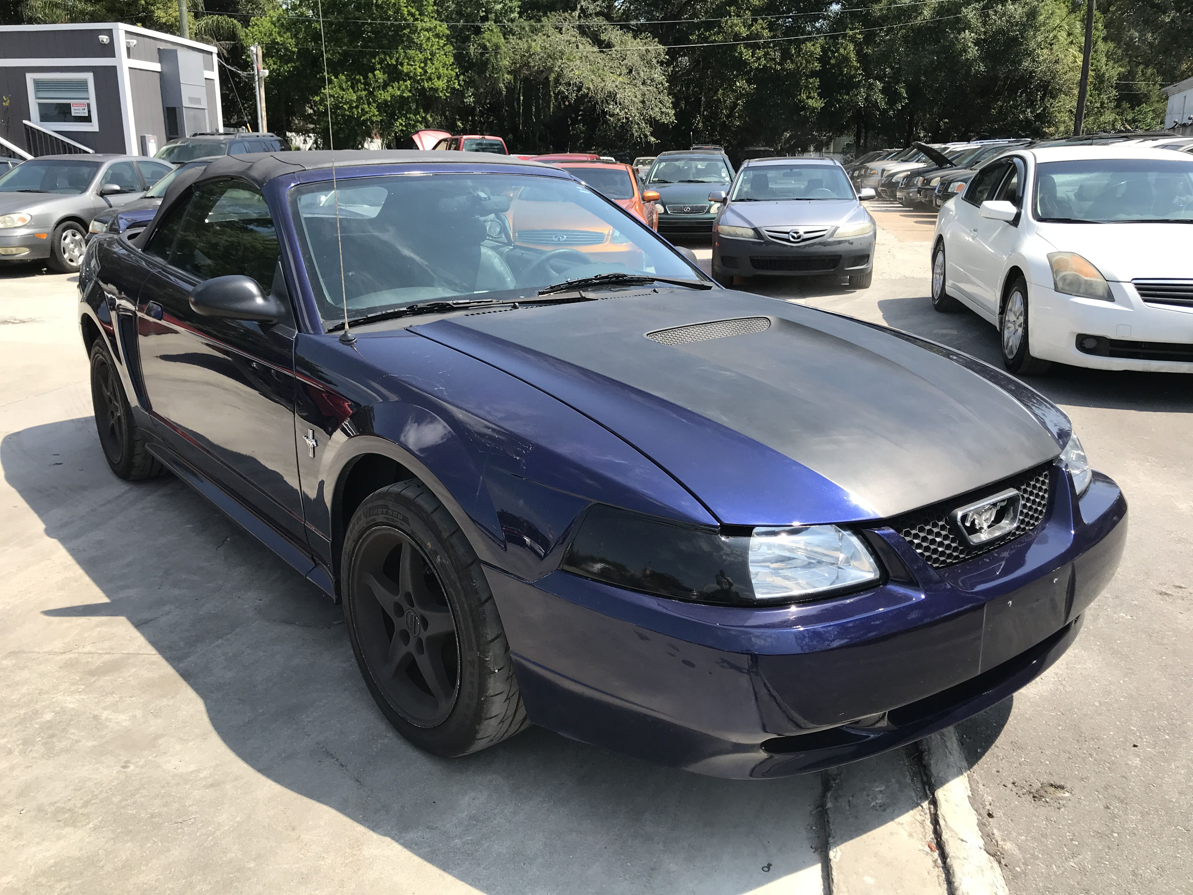 2000 Ford Mustang