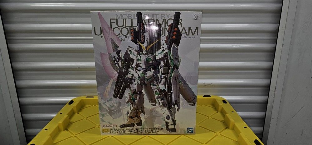 NIB Bandai Gundam MG 1/100 RX-0 FULL Armor Unicorn Gundam Ver. Ka