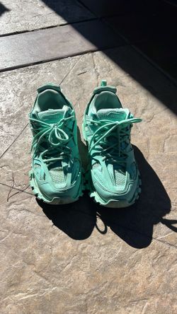 Balenciaga Track