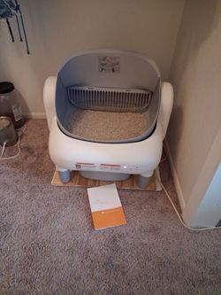 Self-Cleaning Automatic Cat Litter Box