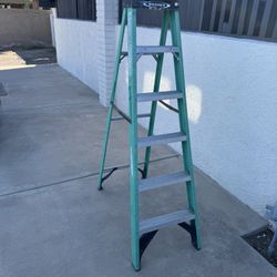 6ft fiberglass Werner ladder 