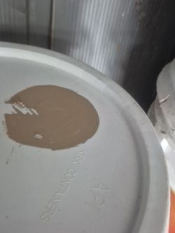 Pinturas Nuevas Para Exterior y Interior 95 y 100  cada una