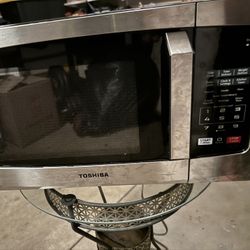 Microwave Hardly Use 