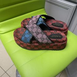 Gucci Woman’s Size 8 