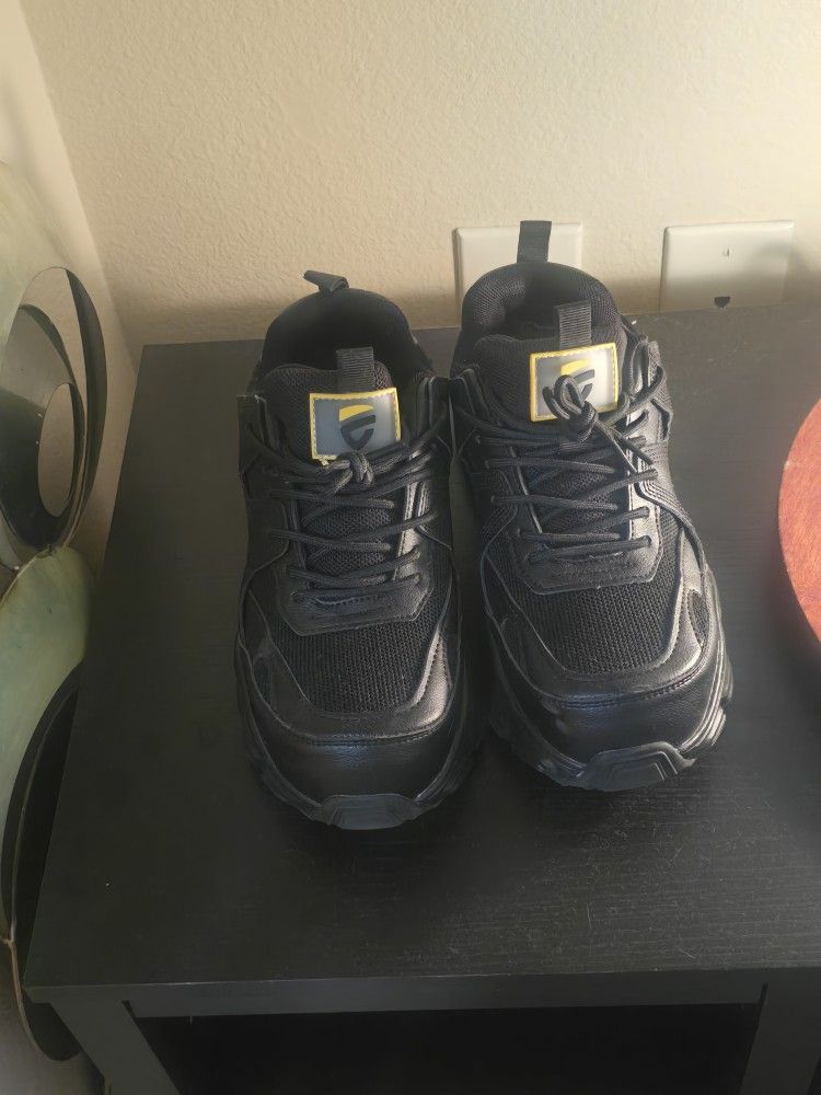 Women's Steel Toe Light Weight Sneakers