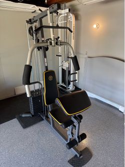 Gold’s Gym