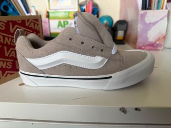 Vans Knu Skool Low-Top Sneakers