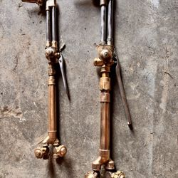 VICTOR 315 FC TORCH 120$ EACH