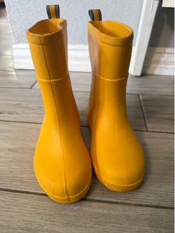 Yellow Totes Rain Boots