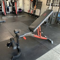 Marcy Adjustable Incline Bench/preacher Curl