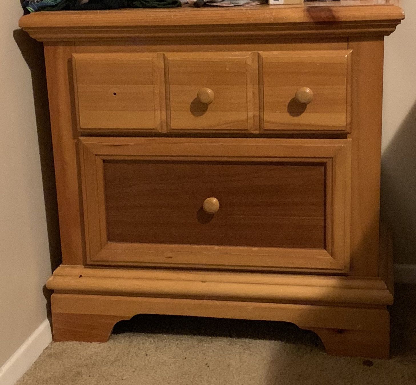 Bedroom set must go!! - must be able to pick up