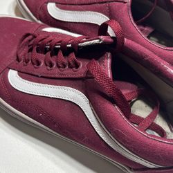 Men’s Vans 10