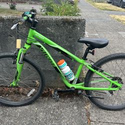 Kids 24” Specialized Hot Rock Mountain Bike