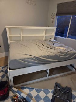 Full Bed with mattress