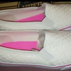 New‼️Size 4 Women 
