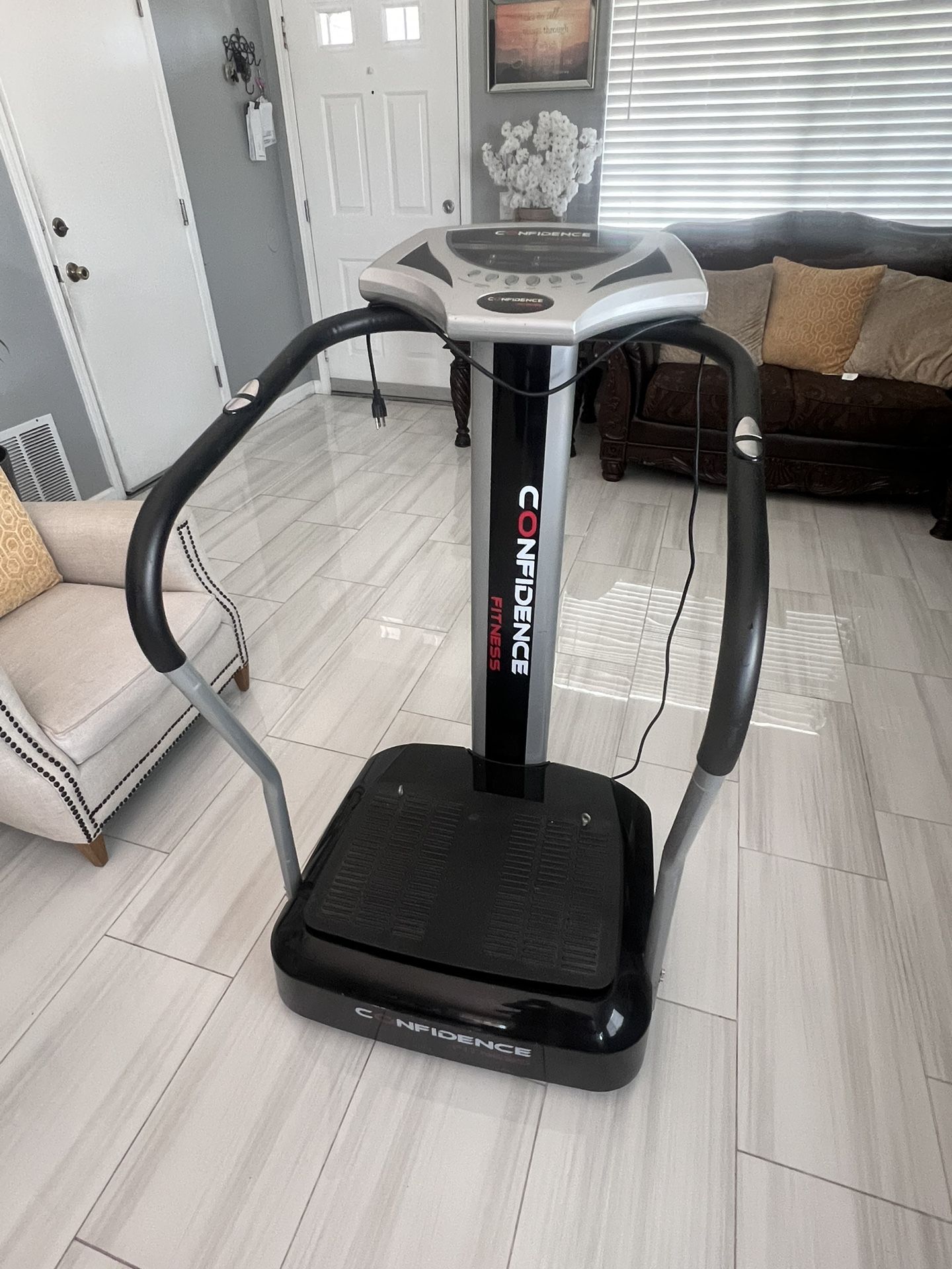 I’m Selling This Exercise Machine 