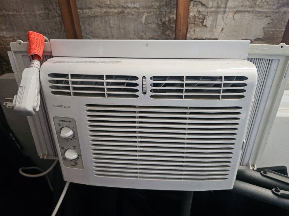 Frigidaire Window A/C