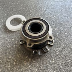 Maserati Ghibli Quattroporte Rear Wheel Hub New OEM