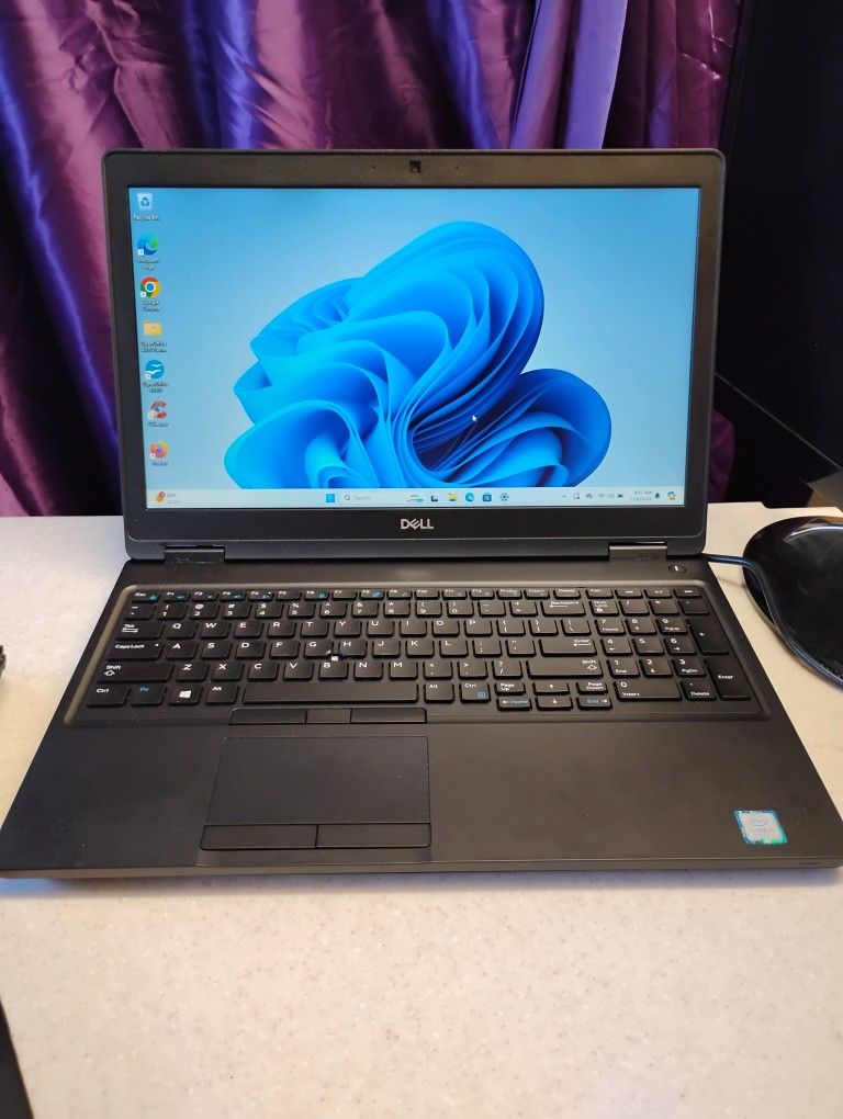 Dell Laptop Latitude 5590 Win 11 Pro 256 GB SSD for Sale in Vancouver ...