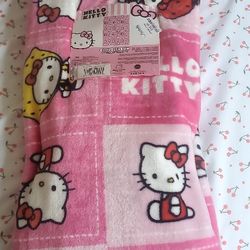 Hello Kitty Blanket 