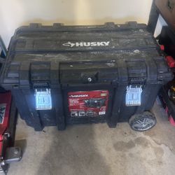 Husky 50 Gallon Mobile Job Box