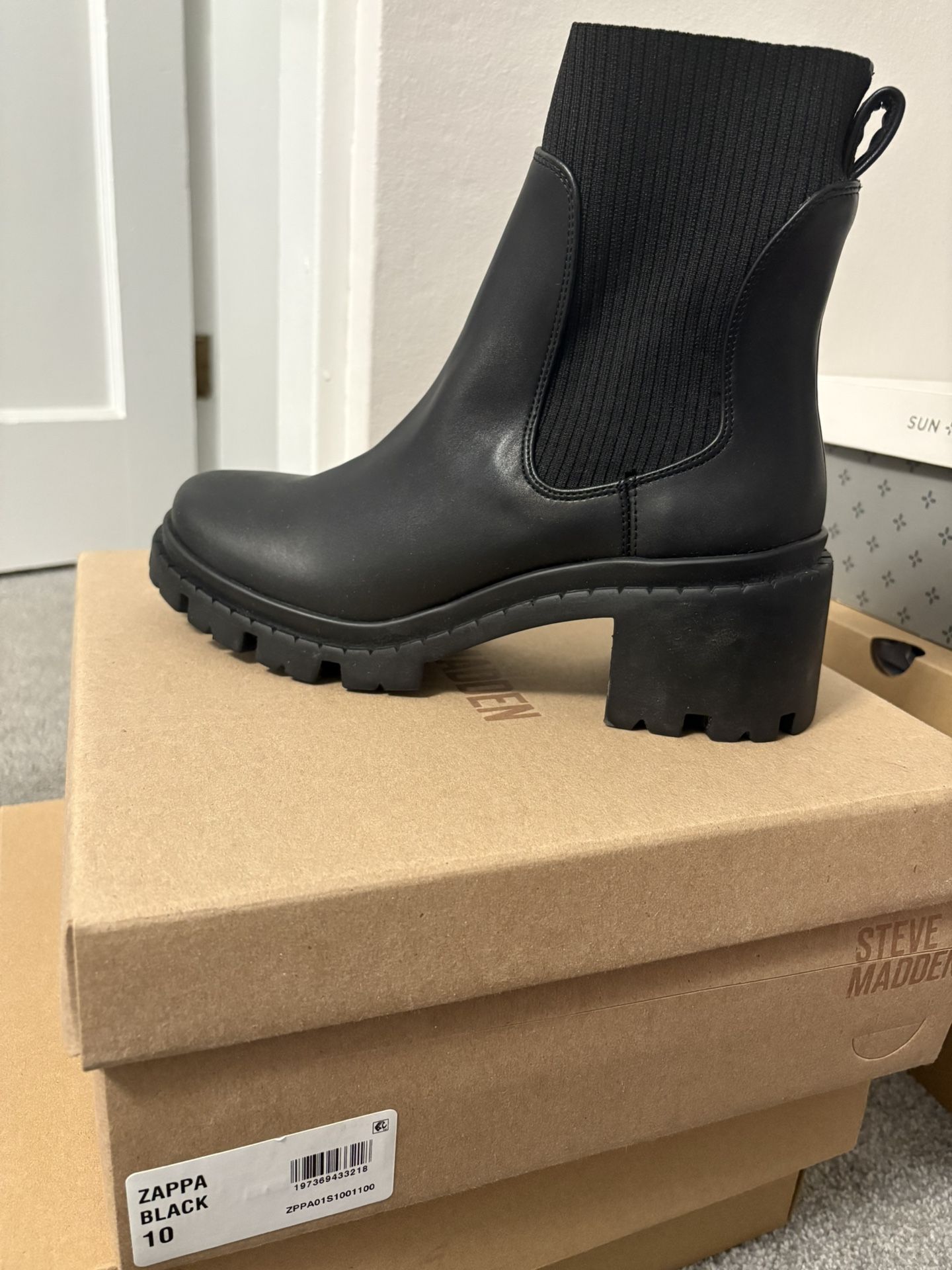 SteveMadden