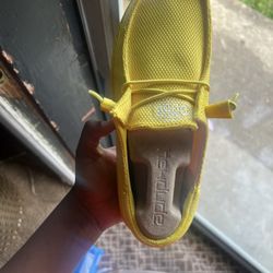 Heels / Hey Dudes 