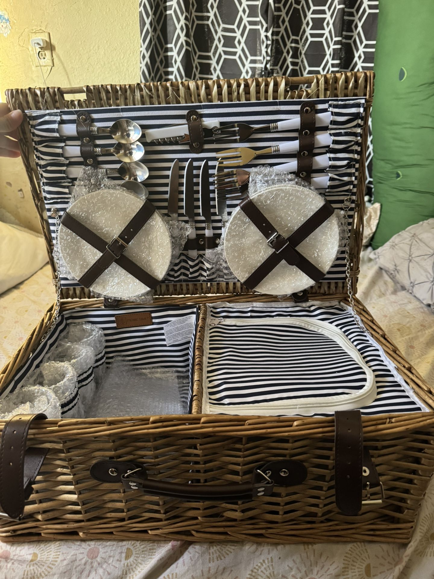 Picnic Time