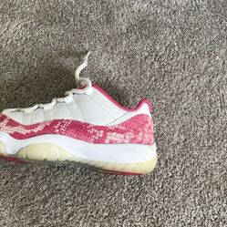 Women’s Jordan’s Size 8.5 