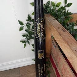 Louisville Slugger 33” Wood Baseball Bat – Manny Ramirez Signature Pro Model – MLB Promo